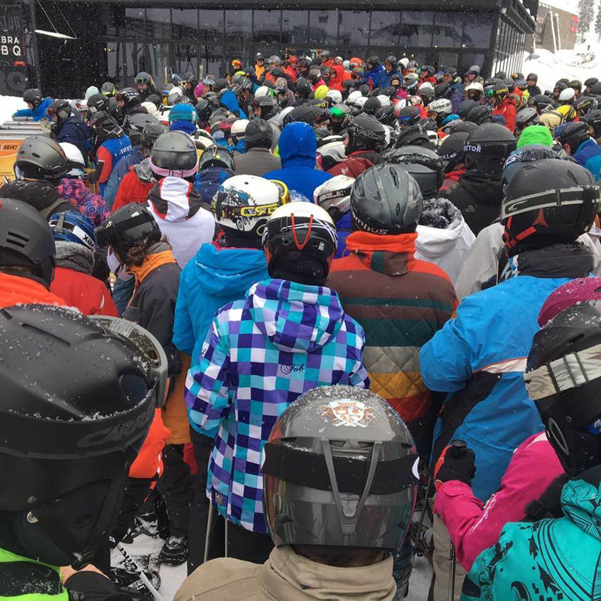 В ОПУ пояснили спалах коронавірусу на Прикарпатті