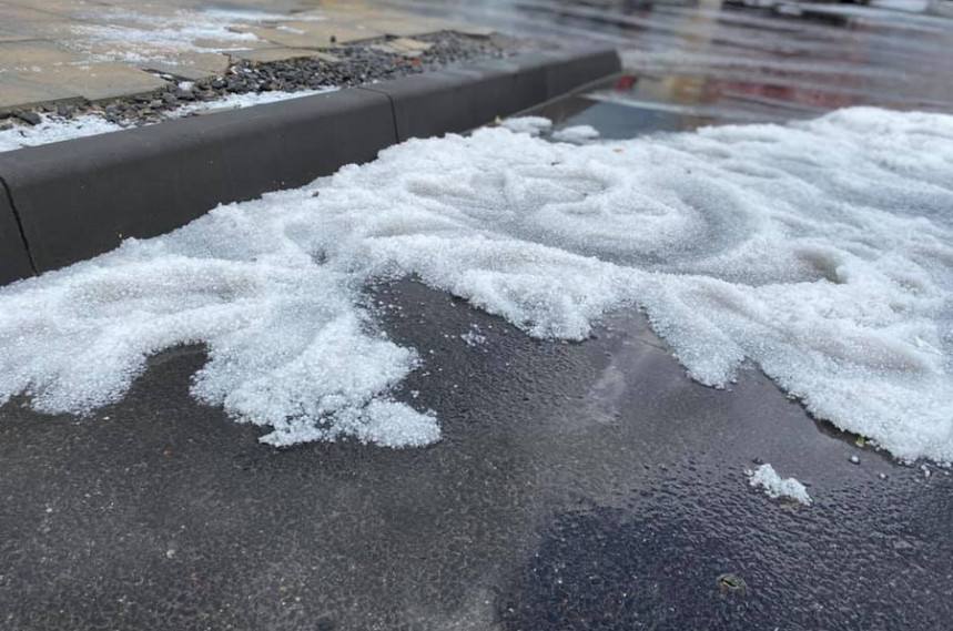 Град і злива накрили Вінницю у неділю (фото)