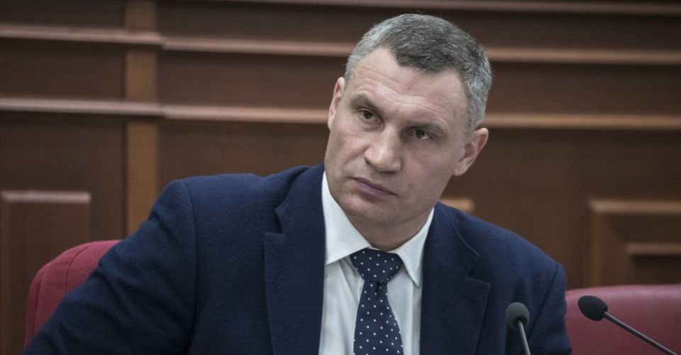 ​​Через високі ціни на газ ситуація зі стартом опалювального сезону в Києві близька до критичної, - Кличко