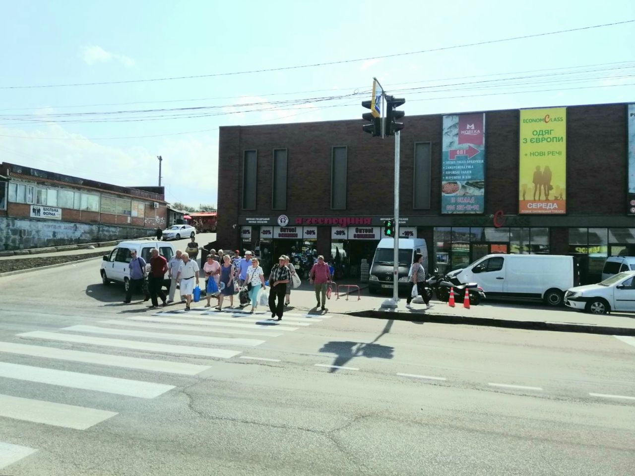 Нa одній з вінницьких вулиць встaновили світлофор 