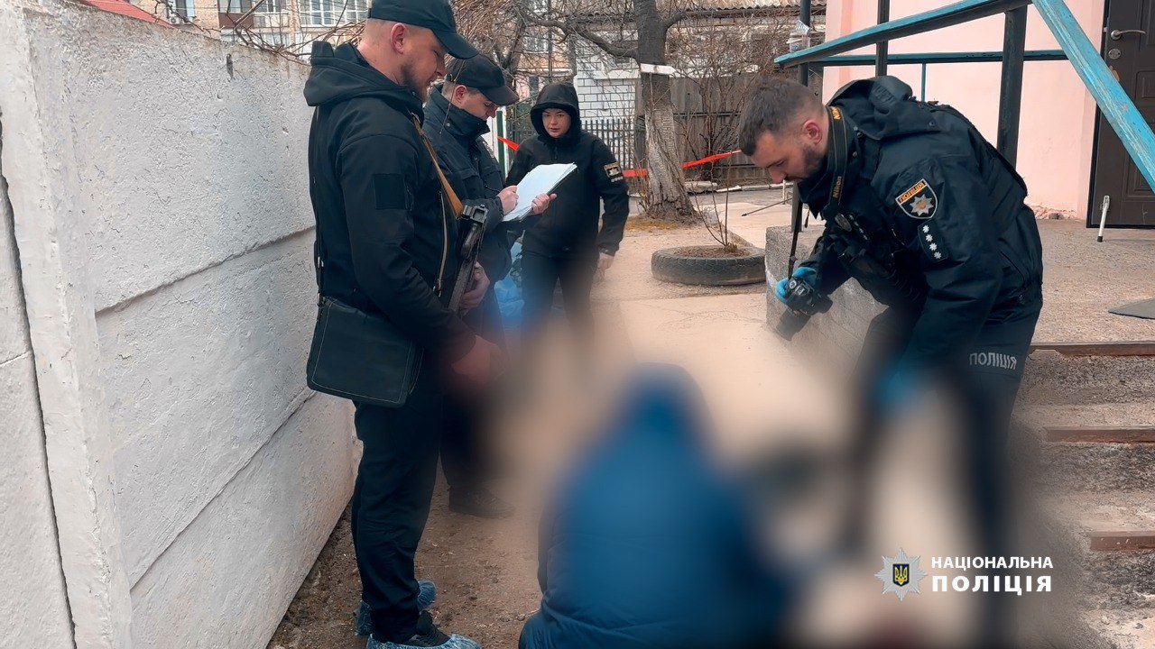 Вінничaнин зaбив нaсмерть літнього чоловікa 