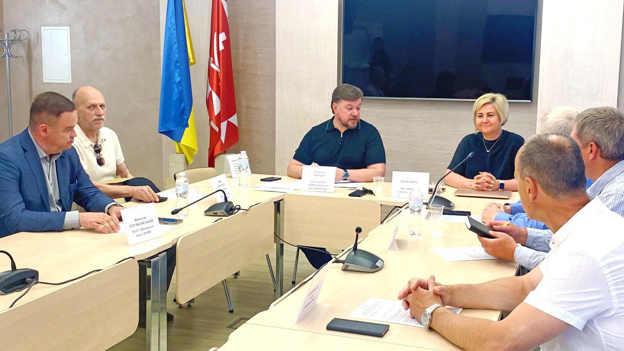 У Вінниці влада та громадські активісти переймались проблемами малого бізнесу