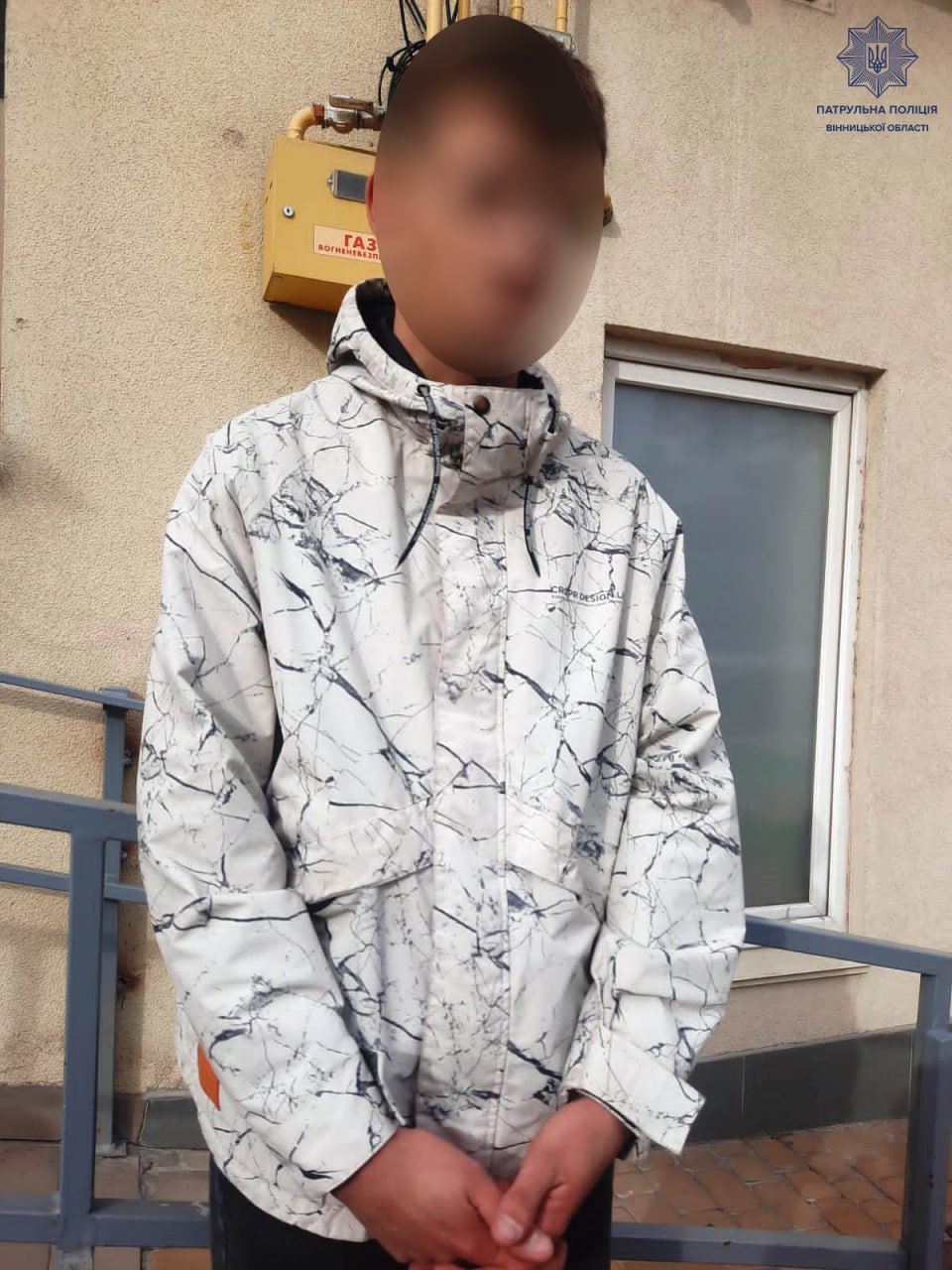 У Вінниці водій "під кайфом" перевозив пасажира з речовинами, схожими на наркотики