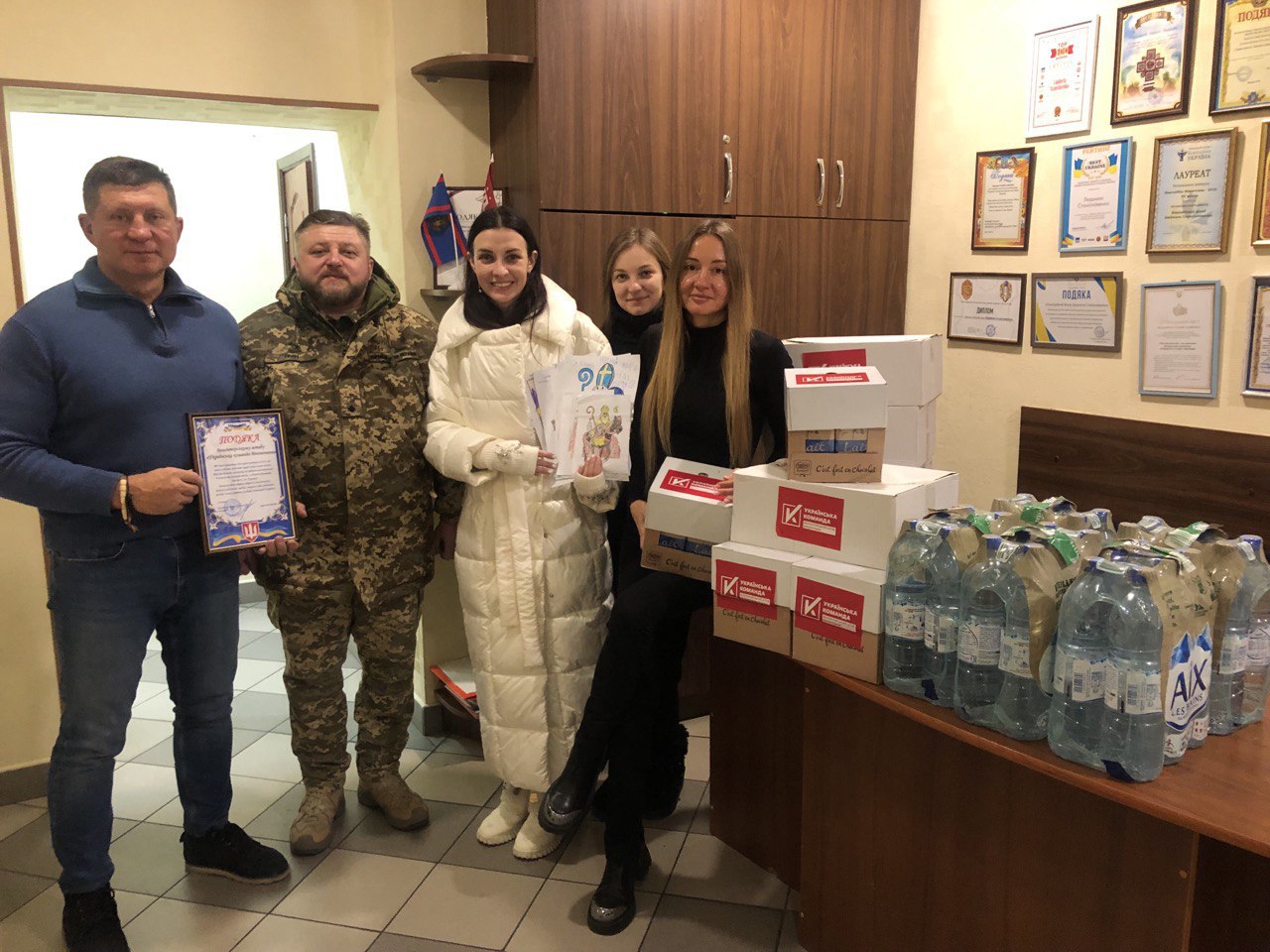 «Святий Миколай носить піксель!» - волонтери «Українська команда» Вінниччини провели ряд заходів до свята Святого Миколая