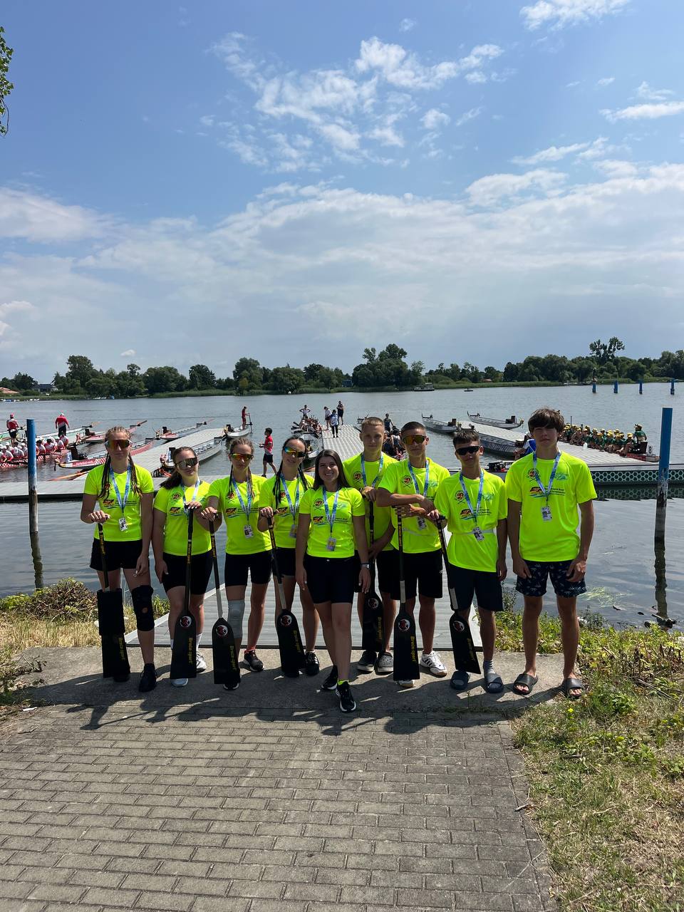 «Золото» з серця Європи: вінничани тріумфують на чемпіонаті світу з веслування на човнах «Дракон» у Німеччині