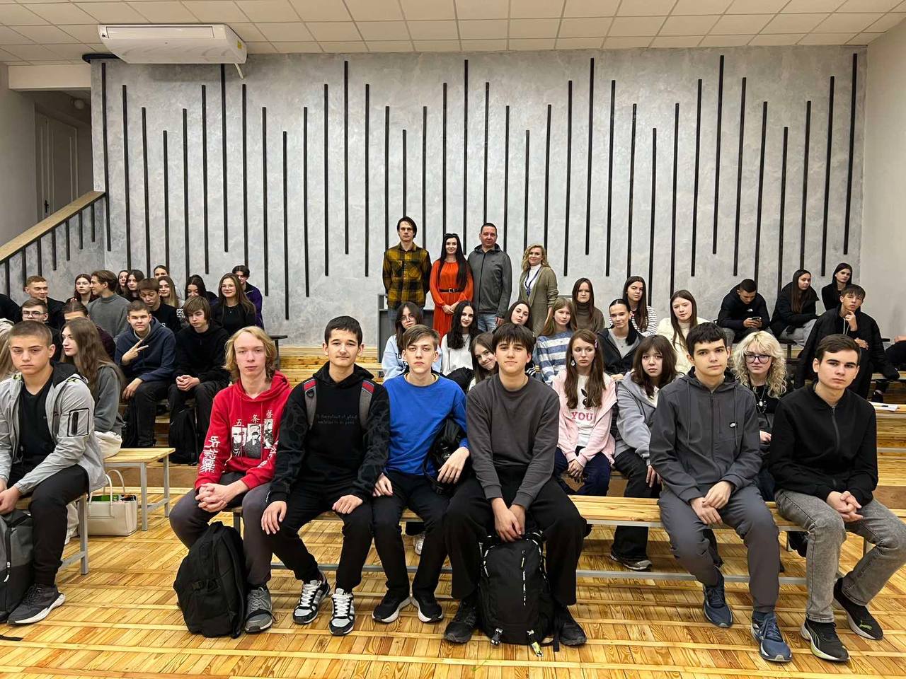  Фахівці технічного університету провели профорієнтаційний «рейд» ліцеями Вінниці