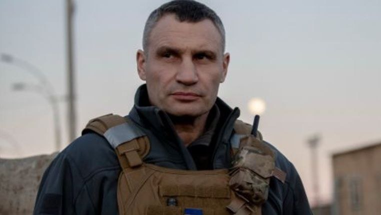 Кличко: Київ не закликає до евакуації, але готується до можливого посилення атак