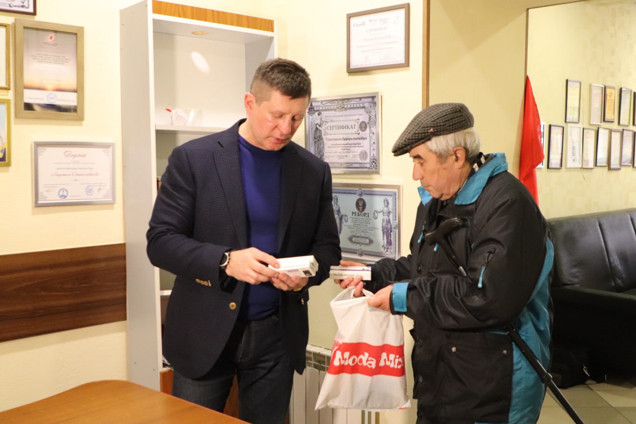 Волонтерський штаб «Українська команда» Вінниччини провів безкоштовну видачу ліків