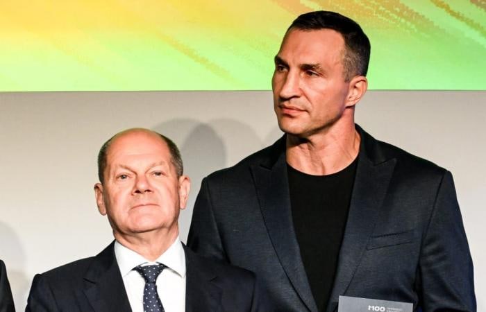 Шольц після докору Кличка у повільності Німеччини: "Ми дамо більше зброї Україні"