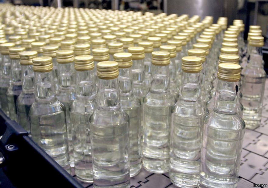 Незаконний алкоголь на понад 100 тис. грн вилучено у жителя Вінницької області