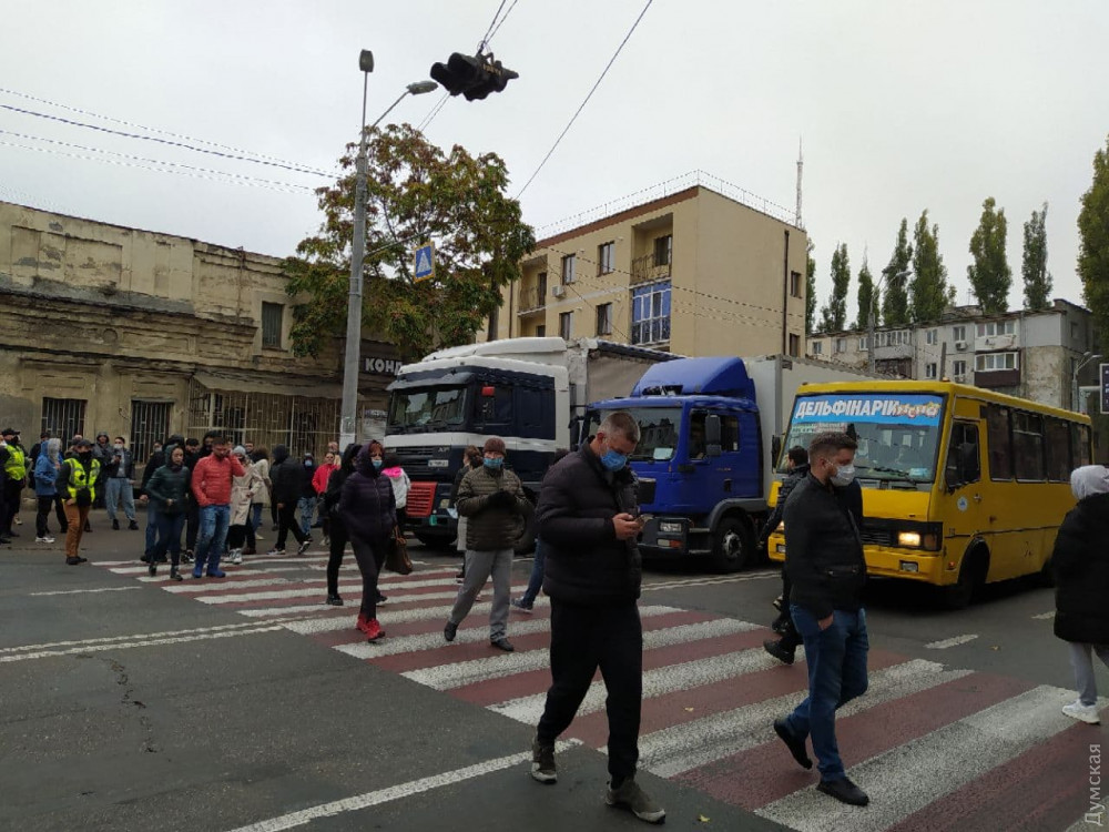 Акція з примусу до сплати: мешканці одеської високоповерхівки залишаться без світла через борги