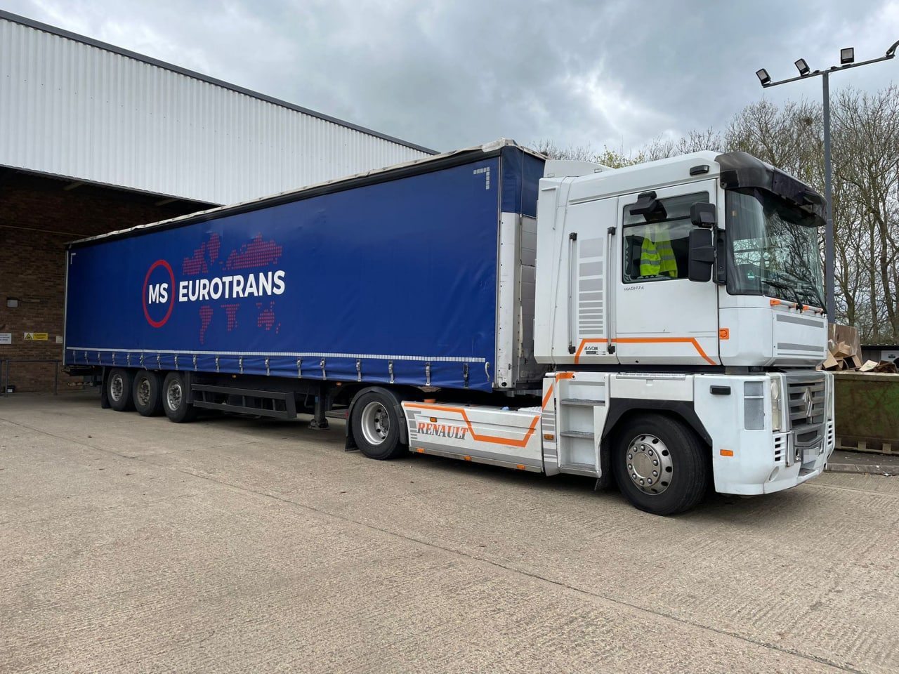 До Вінниці надійшов гуманітарний вантаж із міста-побратима Пітерборо