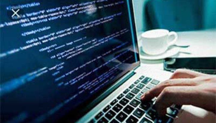 Більше 50 тисяч гривень: хто в Україні отримує найбільшу зарплату 