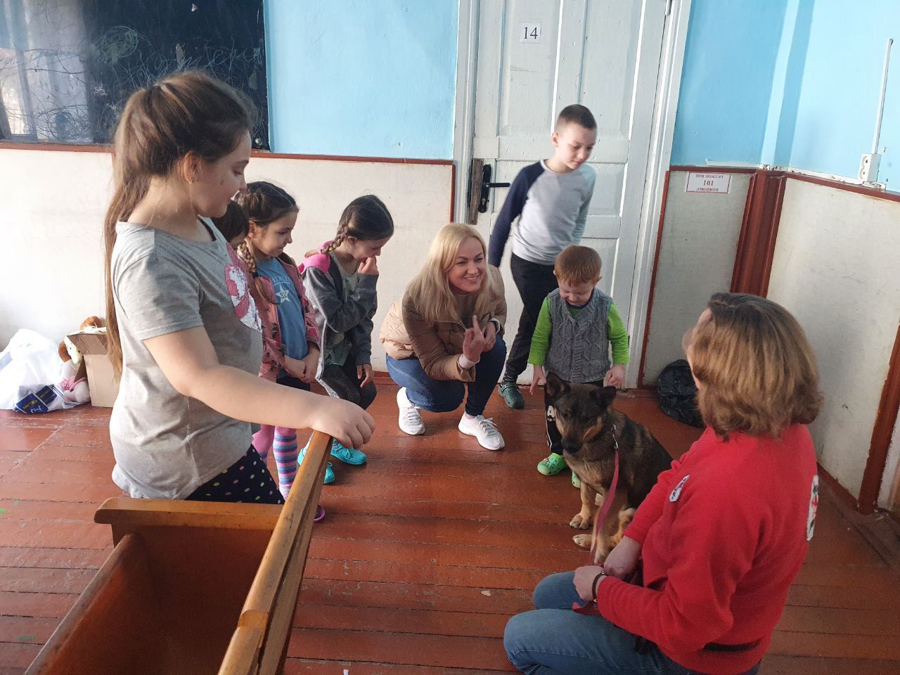 Вінницькі психологи відвідують заклади, де перебувають переселенці і надають їм кваліфіковану допомогу