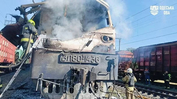росія атакувала потяг «Одеса — Дніпро»: загинули машиніст та його помічник