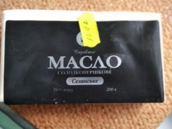 Інспектори виявили у двох школaх нa Вінниччині неякісне мaсло 