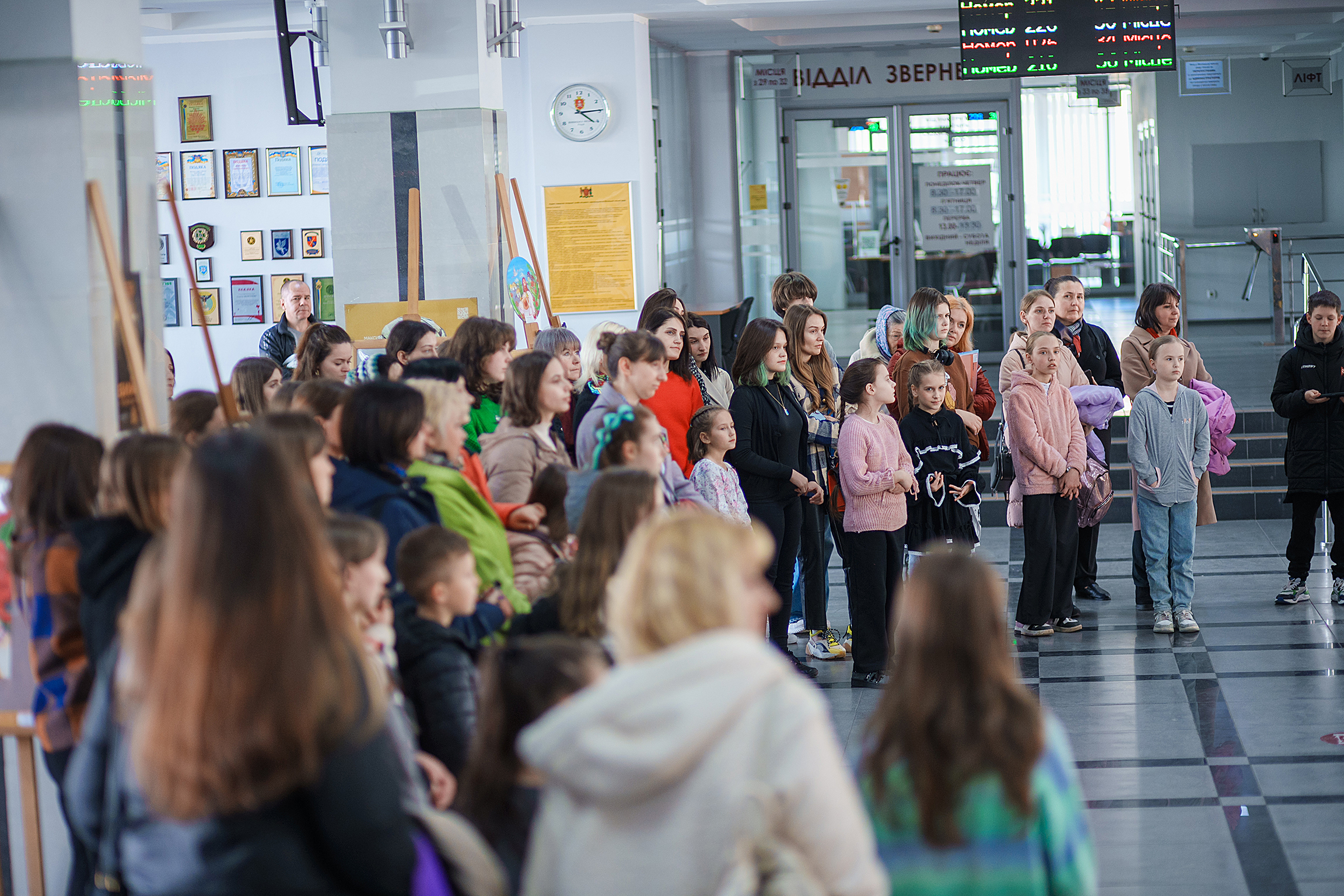 У Вінниці відкрили виставку юних митців «Все буде Україна»