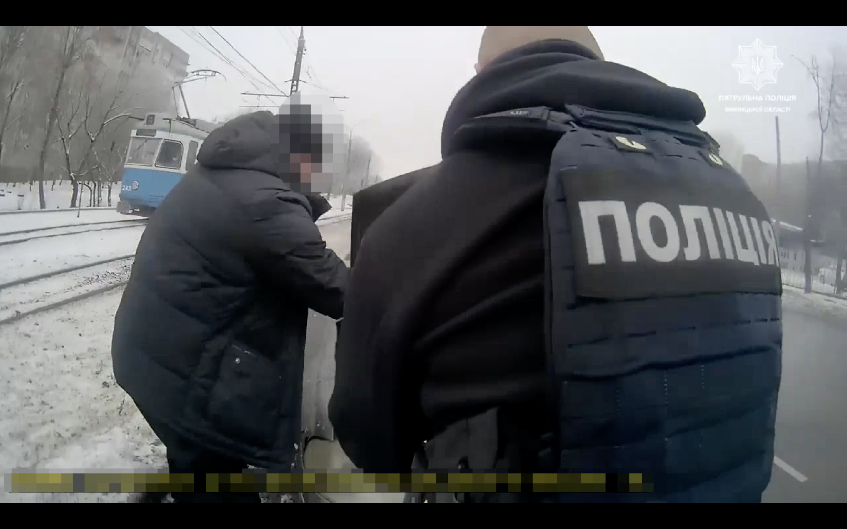 У вінничанина у середмісті загорівся автомобіль 