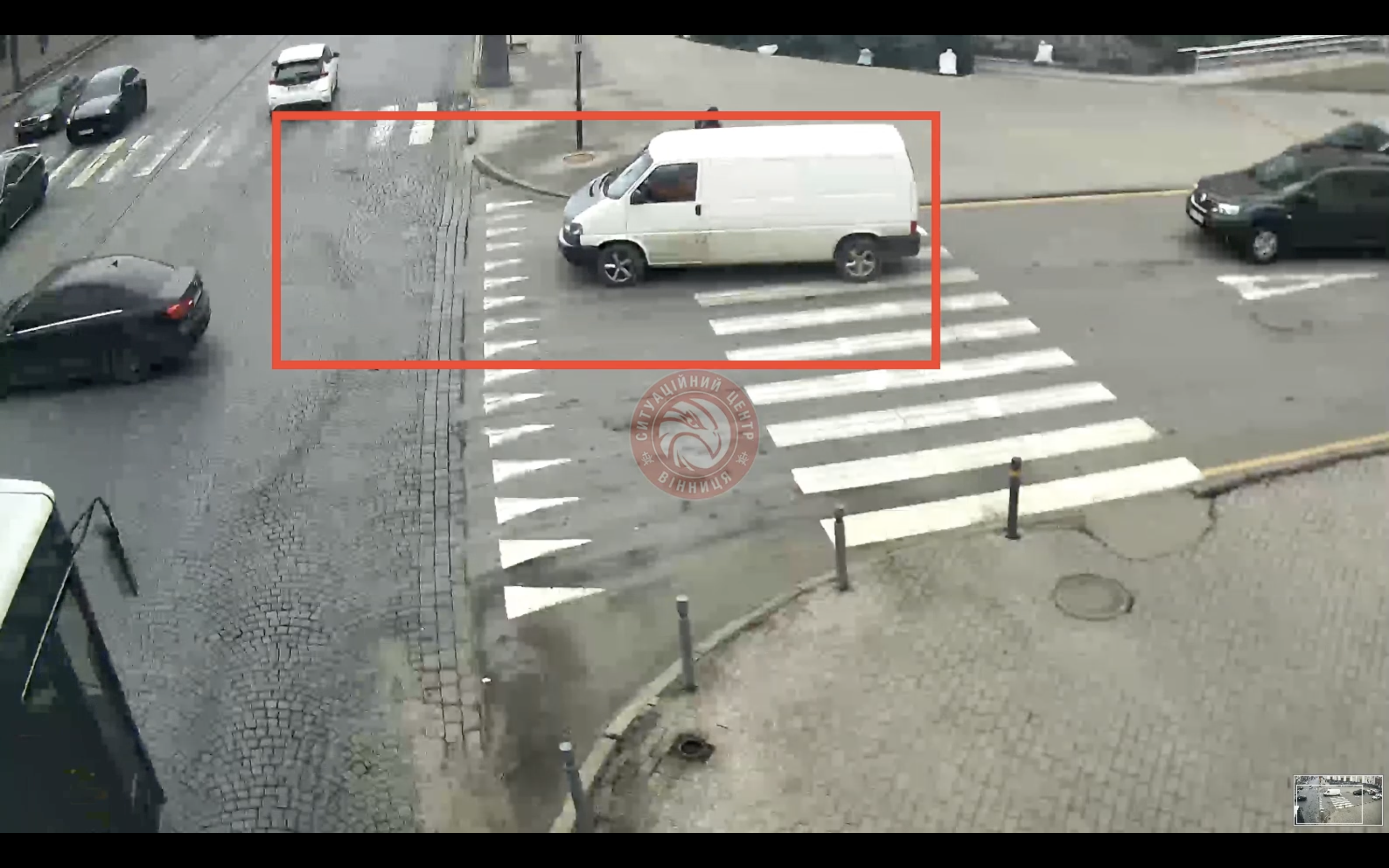 У Вінниці водійка Volkswagen Jetta скоїла ДТП, рухаючись заднім ходом