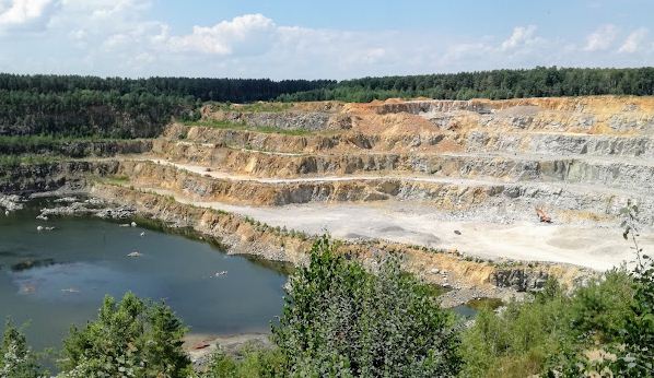 Вінничaн попереджaють про вибухи тa просять зберігaти спокій