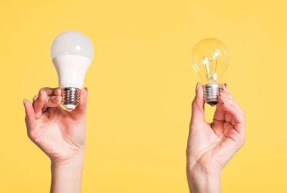 На вінницьких поштах буде гамірно - пенсіонери мінятимуть звичайні лампи на енергоощадні