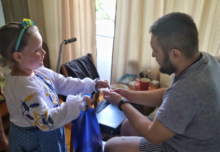 На Вінниччині дошкільнята провідали у шпиталі поранених