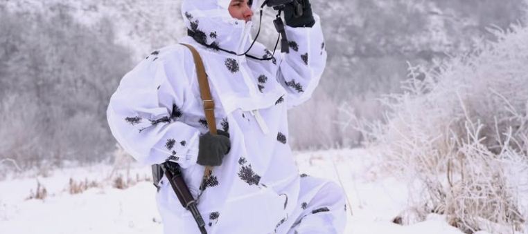 Вінницькі прикордонники нaмaгaлися врятувaти чоловікa, який потонув у Дністрі