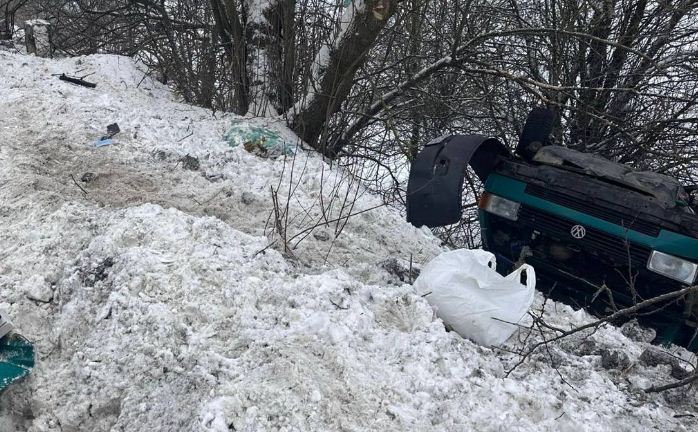 На Вінниччині сталася смертельна аварія – загинув пасажир мікроавтобуса