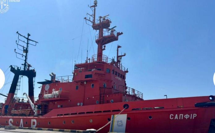 Справу про захоплення  українського рятувального судна біля острова Зміїного передано до суду