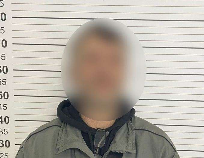   У Вінниці затримали чоловіка, який вчинив крадіжку в крамниці