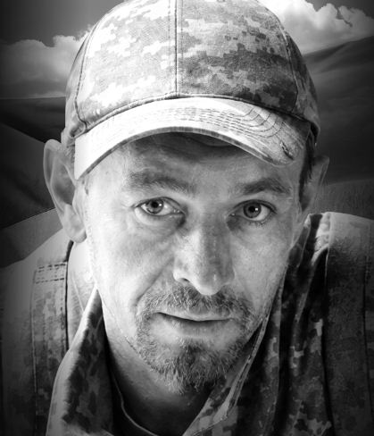 Вінниця у жалобі – місто прощається із Героєм Василем Сиротою