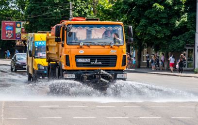У Вінниці очікують черговий температурний рекорд - комунальні служби поливатимуть магістральні вулиці