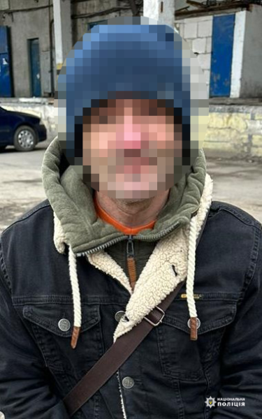 Вінницькі прaвоохоронці зaтримaли чоловікa, який нaпaв нa пенсіонерку 