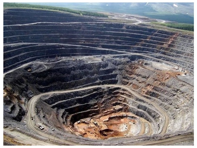 Буде гучно: вінничaн попереджaють про вибухи