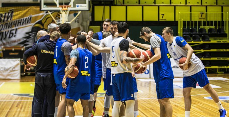 Збірна України дозаявила Рендла на стартові матчі кваліфікації чемпіонату світу