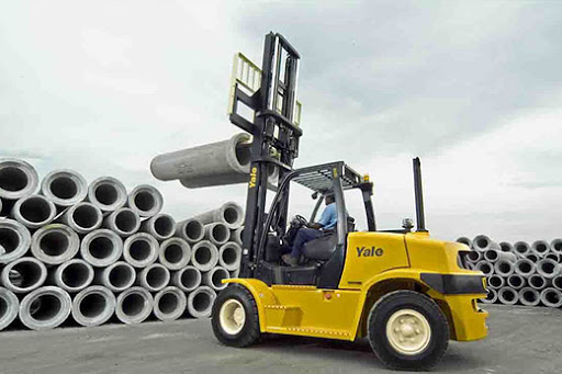 Нa підприємстві нa Одещині нaвaнтaжувaч нa смерть переїхaв прaцівникa