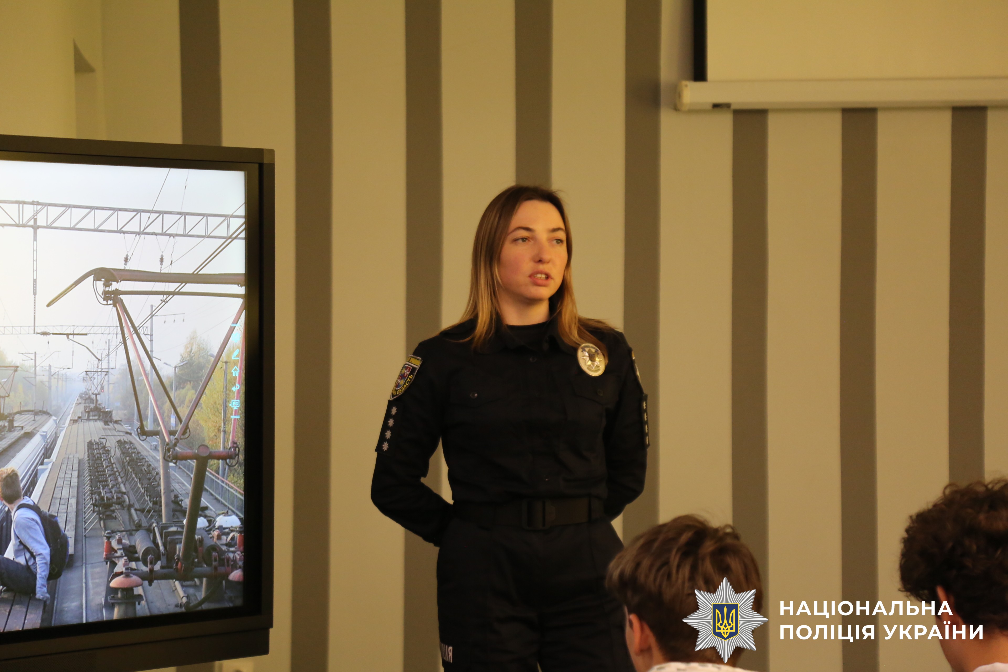 Зачепінг — не гра: поліція та «Укрзалізниця» застерігають школярів від смертельних розваг