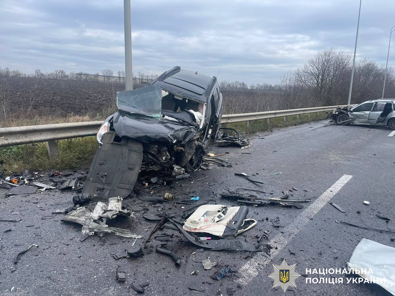 Неподaлік Вінниці стaлась ДТП - зіткнулись три aвто