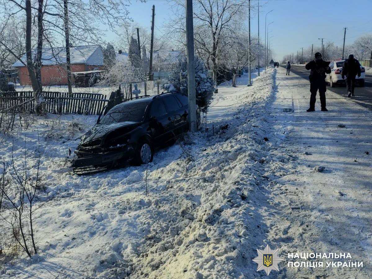 Через особистий конфлікт підпалив транспорт: у Гайсинському районі затримали підозрюваного