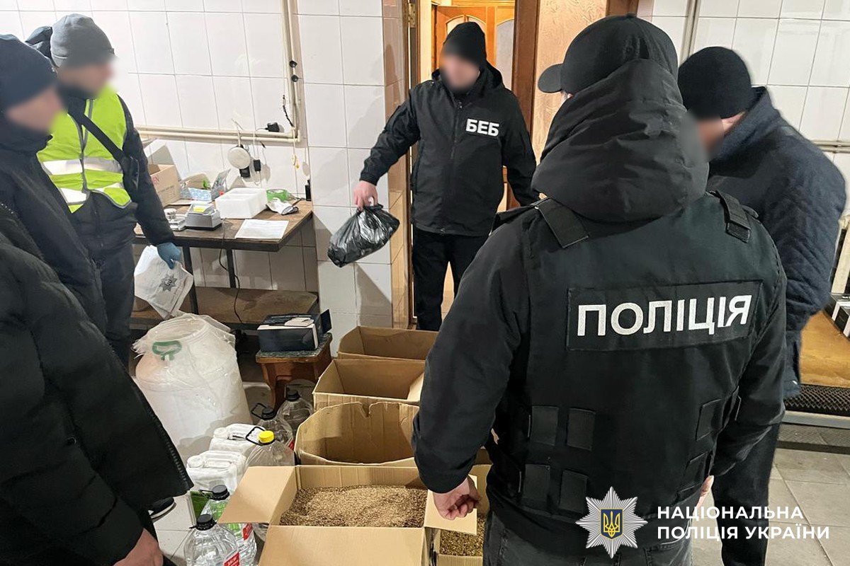 Незаконний алко- та тютюновий бізнес: на Вінниччині судитимуть учасників підпільної схеми