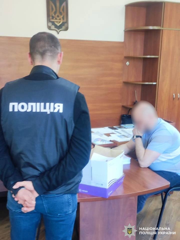 Схема на мільйони: посадовці "Укрзалізниці" привласнювали бюджетні кошти через фіктивні доплати