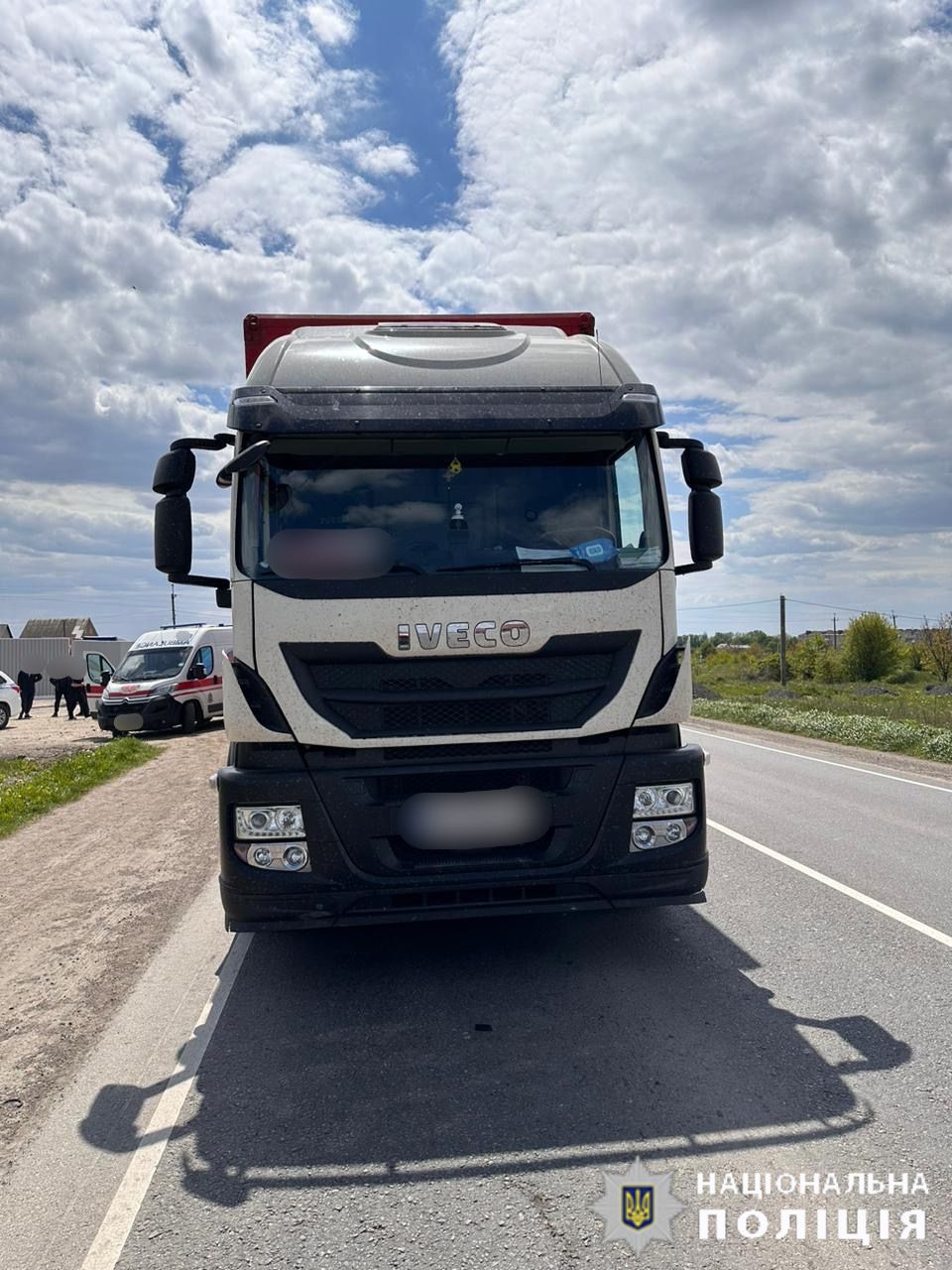 На Вінниччині вантажівка насмерть збила молодого чоловіка