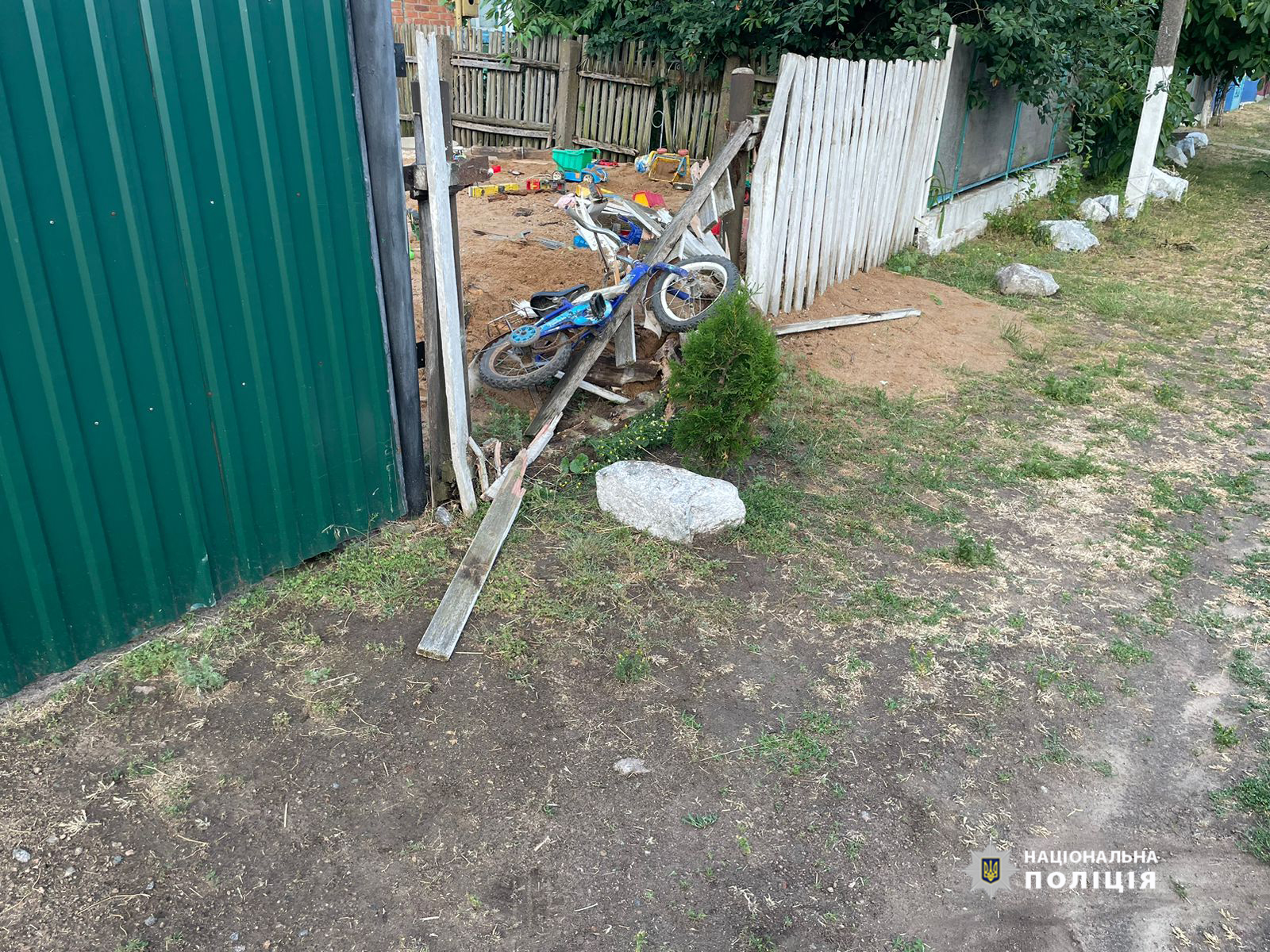 На Вінниччині 7-річного хлопчика на велосипеді збив автомобіль