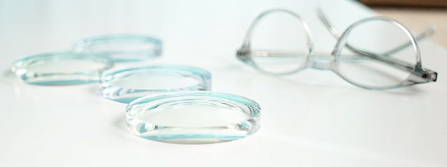 Із лінз від старих спортивних окулярів виготовляють щитки для військових