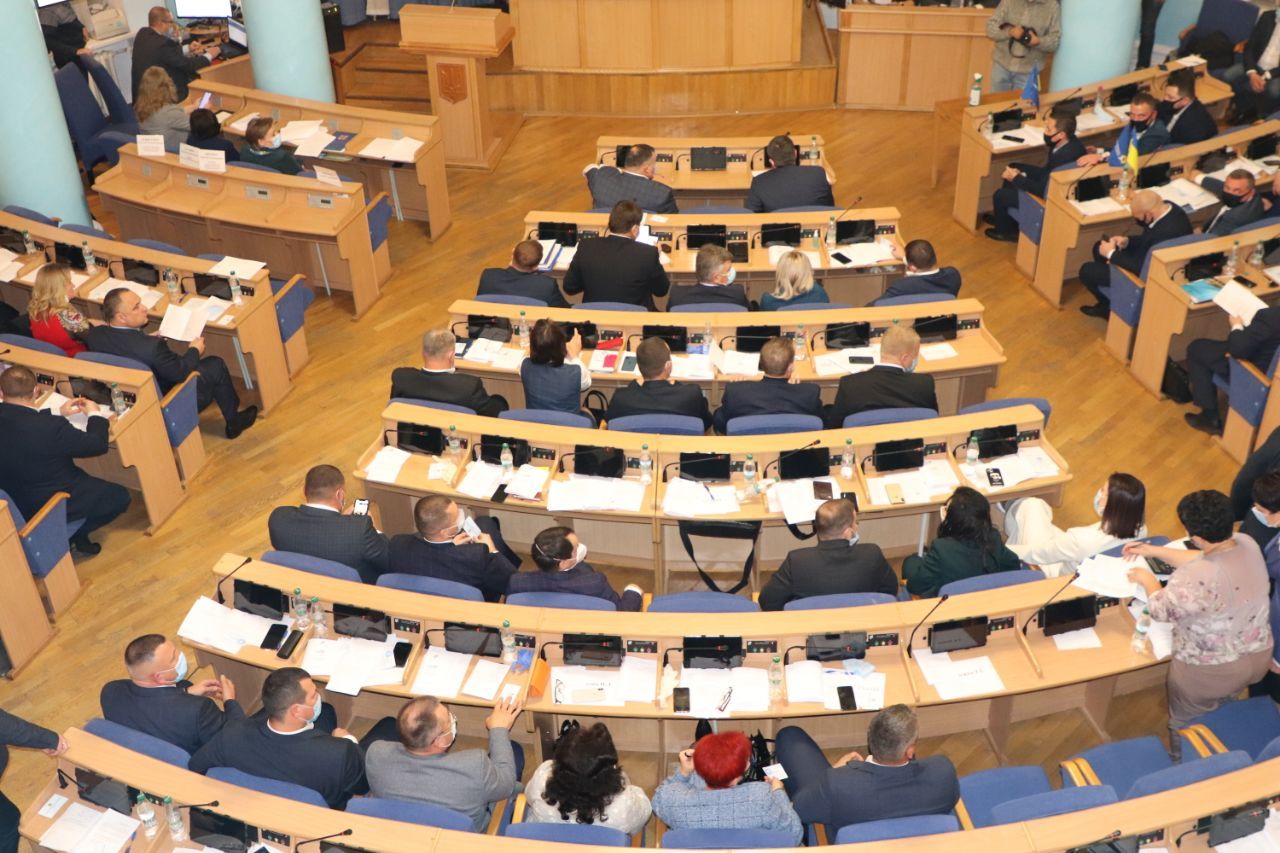 У голови Вінницької облрaди буде чотири зaступникa 