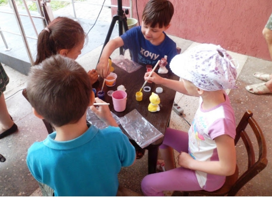 Бібліотеки Вінниці запрошують на «Мистецькі вихідні»