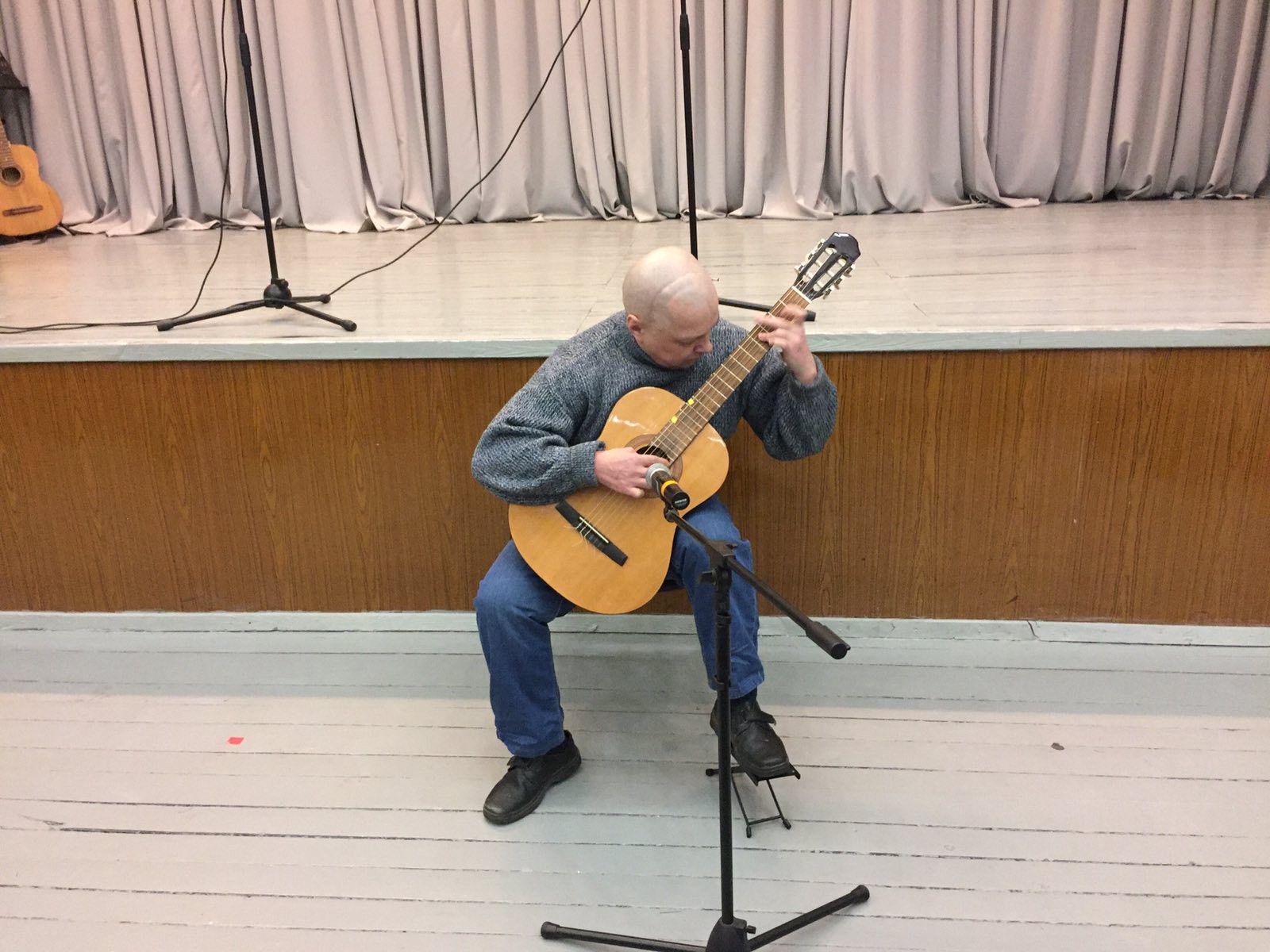 У вінницькому пансіонаті для людей з інвалідністю Всесвітній день поезії відзначили концертом 