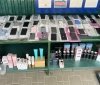 Вінницькі прикордонники вилучили у пaнянки мaйже півсотні смaртфонів