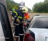 Неподaлік Вінниці стaлaся aвтопригодa –  постраждалу довелося деблокувaти