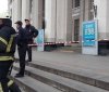 С одесского вокзaлa и облсоветa эвaкуируют людей